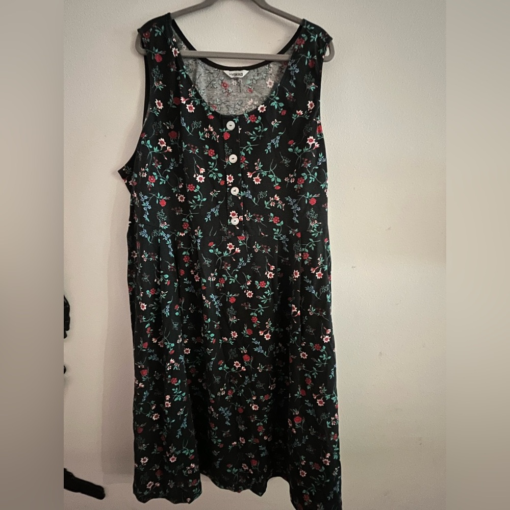 Vintage Floral Black Dress
